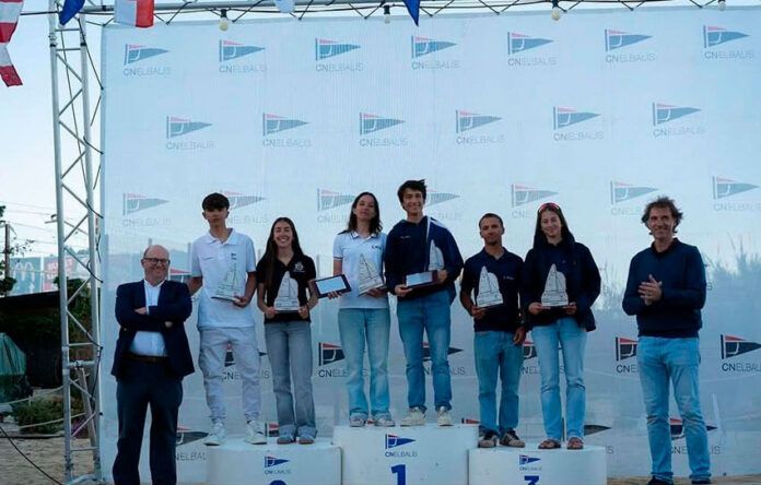 Noticias Yaiza | Alejandro Martín y Ariane Muñoz, bronce en el Campeonato de España 420