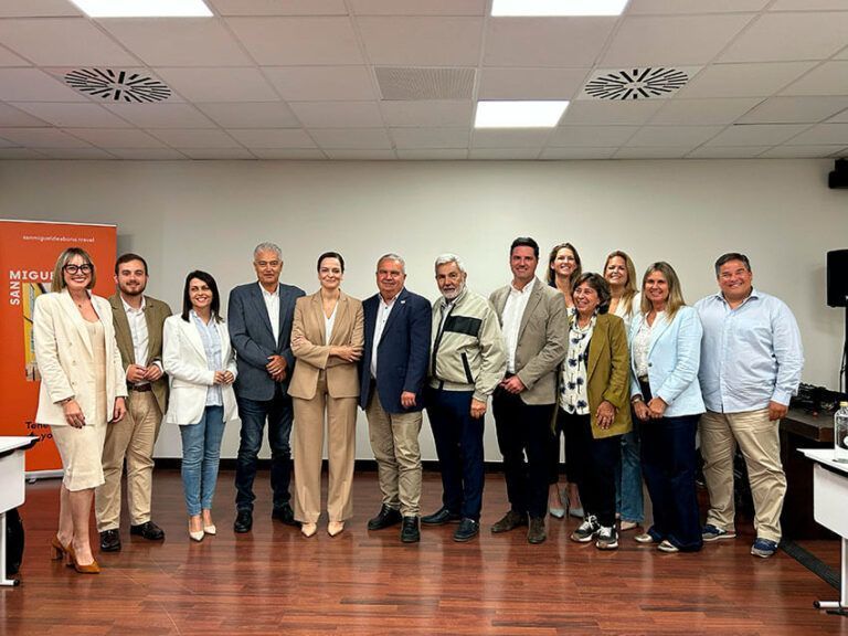 Noticias Yaiza | Los municipios turísticos canarios instalan los primeros cargadores para vehículos eléctricos