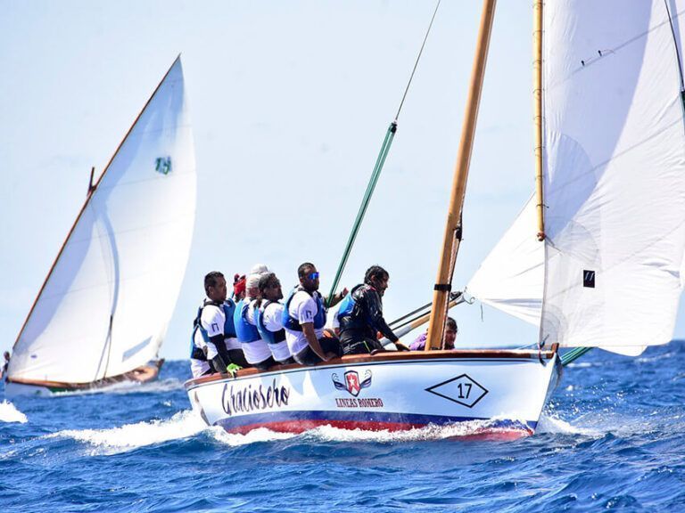 El Puerto del Arrecife domina el Trofeo Líneas Romero de 8,55 Metros
