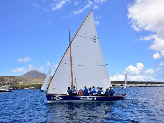 Noticias | El Villa de Teguise gana el Trofeo Municipio de Haría de Vela Latina