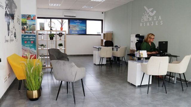 Agencia de Viajes LanzaViajes, en Playa Blanca Lanzarote (interior)
