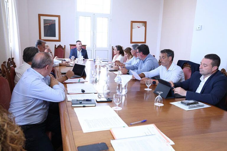 Noticias | El Consorcio del Agua da a conocer el estudio preliminar del expediente de rescisión del contrato con Canal Gestión