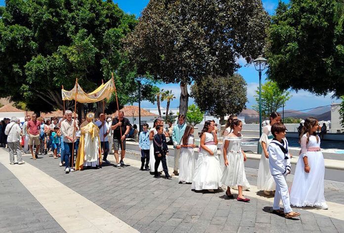 Noticias Yaiza | Yaiza celebra el Corpus entre arte efímero, fe y participación vecinal