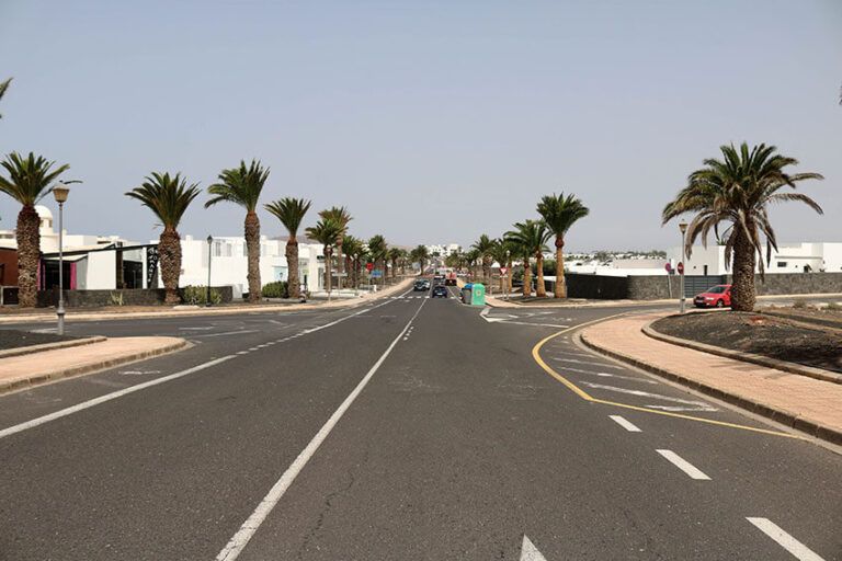 Noticias Yaiza | A licitación la rehabilitación integral de la Avenida de Papagayo de Playa Blanca por tres 3,3 millones de euros