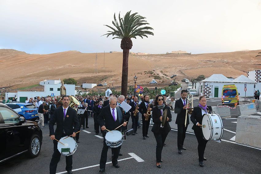 Femés venera a San Marcial con emoción, memoria y gratitud