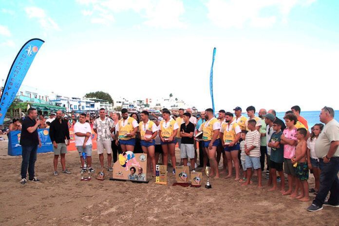 Noticias Yaiza | Playa Blanca celebra el triplete del Club de Lucha Unión Sur Yaiza