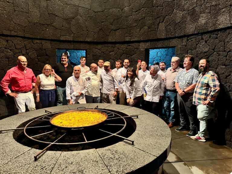 Noticias Yaiza | Una Cena de Verano de excepción, cocinada a fuego lento en las entrañas del volcán