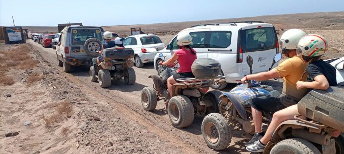 Noticias Playa Blanca | Agentes de Medio Ambiente detectan la circulación irregular de una caravana de buggies en el Monumento Natural de Los Ajaches