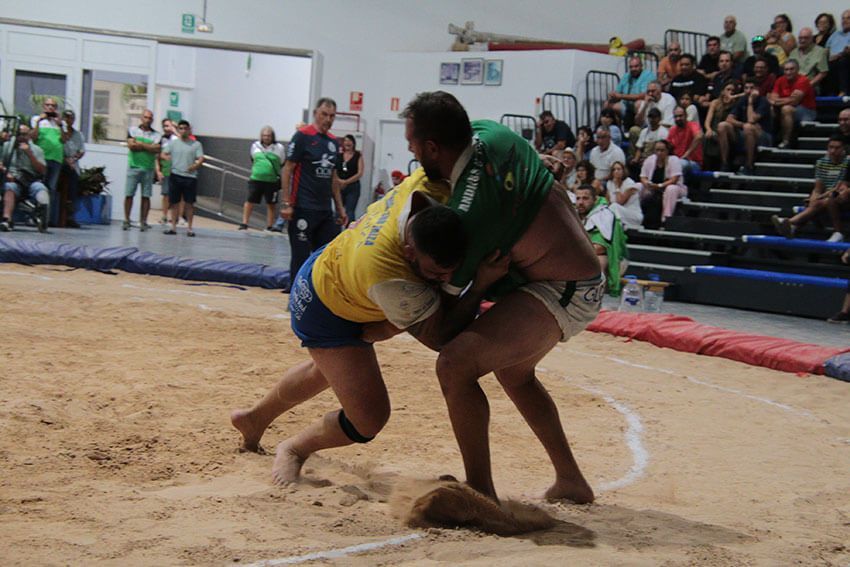 El Club de Lucha Unión Sur Yaiza conquista la Supercopa Cabrera Medina