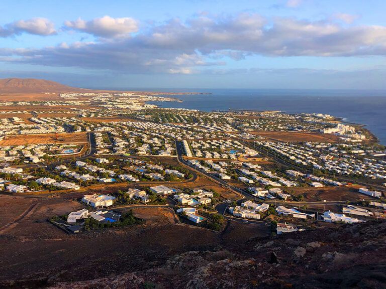 Noticias Yaiza | Yaiza pide a Política Territorial “información detallada” sobre el Plan de Modernización Turística de Playa Blanca