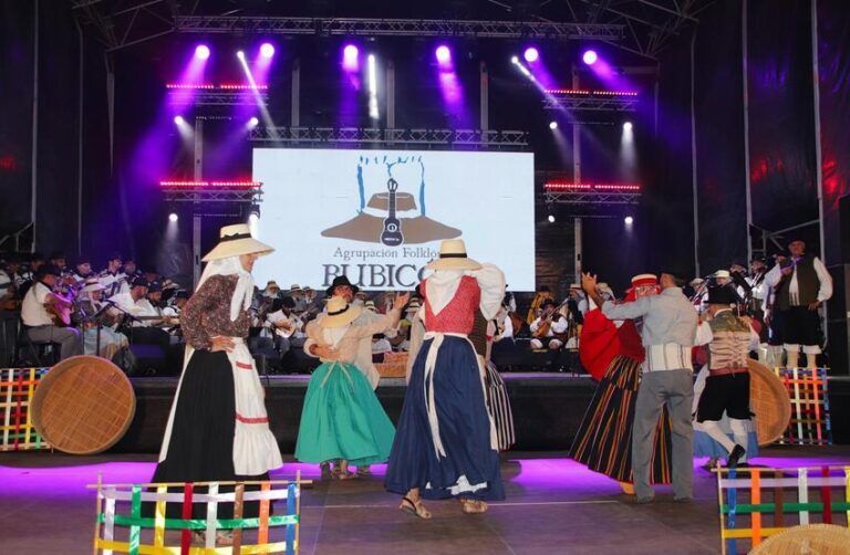 Noticias Yaiza | Rubicón y Los Dóniz marcan el camino de la tradición popular