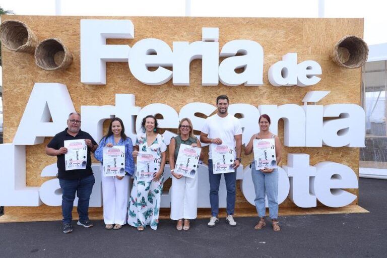 Noticias | Los mayores de Lanzarote y La Graciosa visitarán a la Virgen de Los Dolores y la Feria de Artesanía