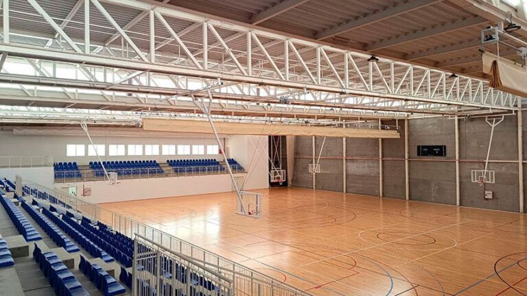 Noticias Yaiza | Yaiza resuelve el contrato del Pabellón Deportivo para licitar y ejecutar las obras pendientes