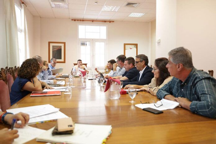 Asamblea Consorcio del Agua Noticias | Canal Gestión dispondrá de tres meses para negociar su salida de Lanzarote