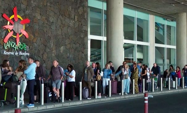 Noticias | La FTL valora la apertura del proceso para el Reglamento de Áreas Sensibles del servicio de taxi y pide determinación para culminarlo