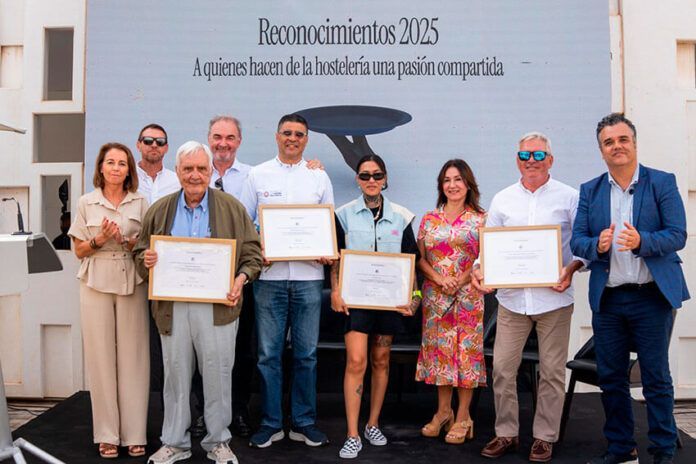 Noticias Yaiza | Lanzarote celebra su primer Día de la Hostelería con un reconocimiento al compromiso y la profesionalidad del sector