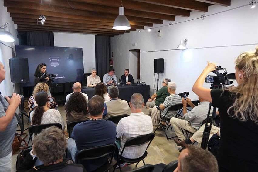El Ayuntamiento de San Bartolomé ratifica su compromiso con el desarrollo sostenible y las comunidades energéticas locales en Lanzarote