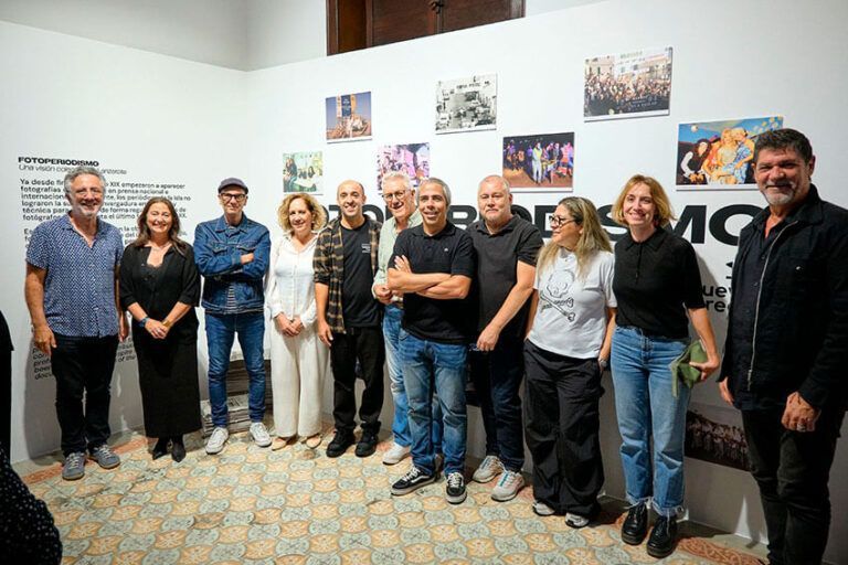 Noticias | Veintinueve Trece y La Casa Amarilla rinden homenaje al colectivo de fotoperiodistas de la isla