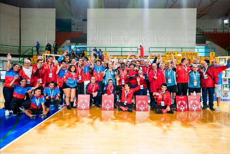 Noticias | El Club Deportivo Creciendo logra la cuarta plaza en el Campeonato Nacional de Fútbol Sala Special Olympics Galicia