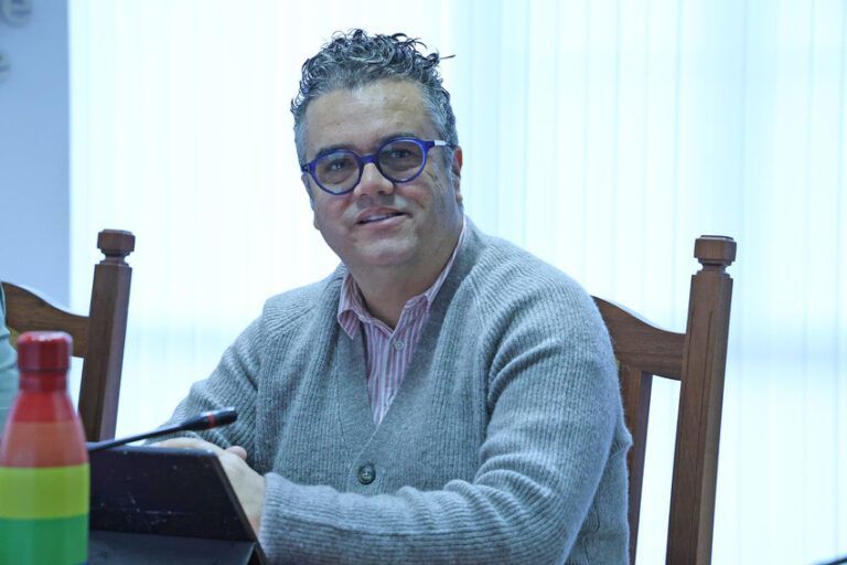Noticias | El Cabildo creará un bono para facilitar el acceso al pescado fresco a las familias más vulnerables