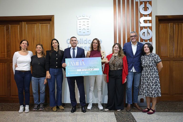Noticias | El Cabildo refuerza la labor social de La Vida es Zuaina con la recaudación solidaria de “Lanzarote en Familia”