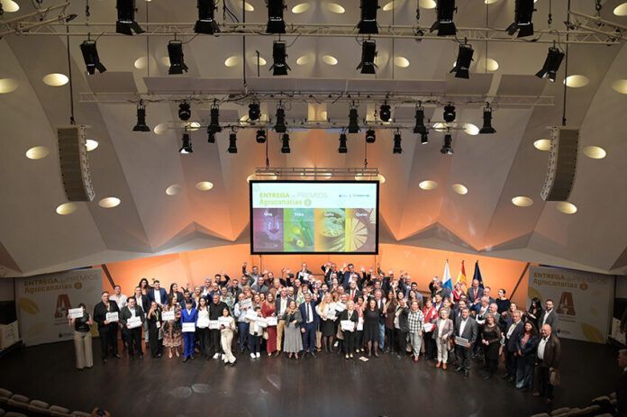 Entrega-premios-Concursos-Agrocanarias-2025 Noticias | El Cabildo pone en valor el talento lanzaroteño en los Concursos Oficiales Agrocanarias 2025