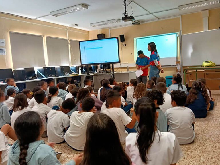 Noticias | La Asociación Creciendo reivindica más apoyos para la inclusión en el Día Internacional de las Personas con Discapacidad