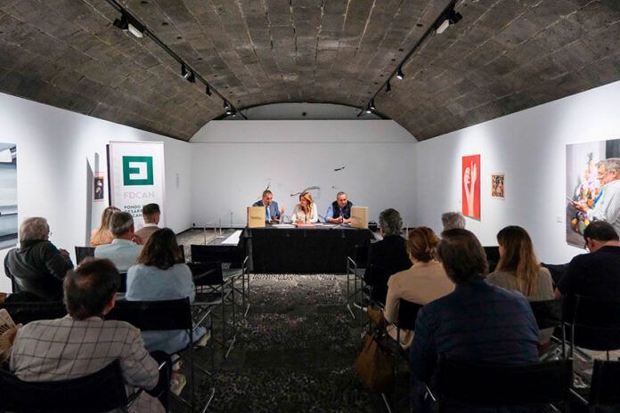 Noticias | Los Centros Turísticos presentan el libro 'César Manrique. Cien años de Memoria viva´, de Francisco Galante