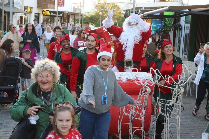 Visita de Papá Noel a Playa Blanca