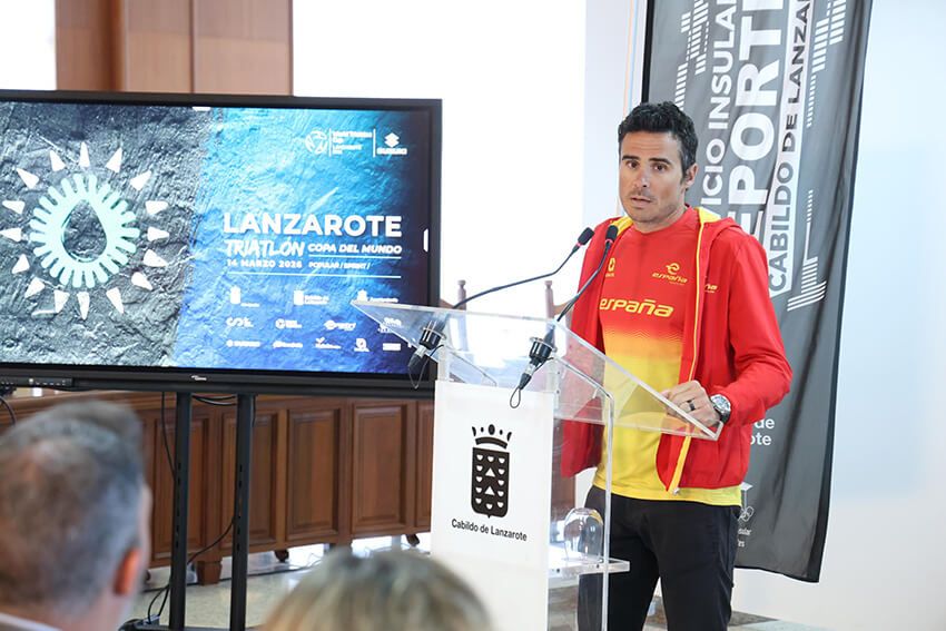 La élite del triatlón internacional se dará cita en Lanzarote en el mes de marzo