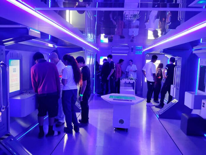 Noticias | FINEXIT, el ‘escape room’ que desafía la educación financiera de estudiantes de FP, recorre Lanzarote esta semana