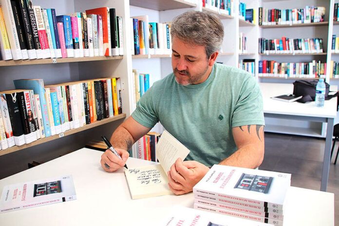 Noticias Yaiza | Miguel Aguerralde nos invita a la lectura “inmersiva” de ‘El hotel de los juguetes rotos’