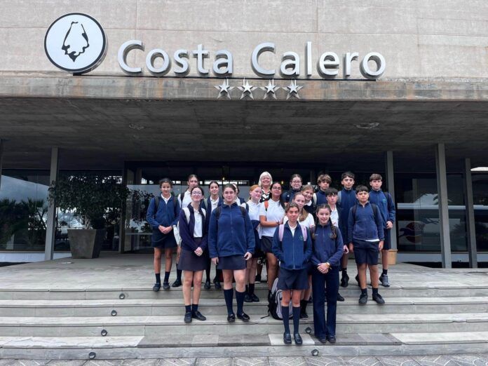 Noticias Yaiza | La FTL y Asolan acercan la sostenibilidad hotelera a estudiantes del British School of Lanzarote