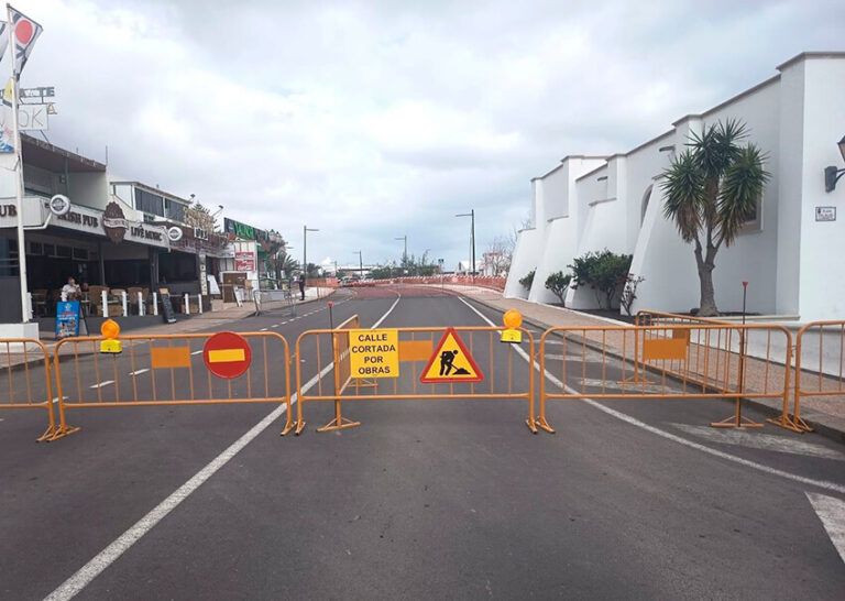Noticias Playa Blanca | Cierre temporal de la Avenida Papagayo por obras en esta arteria de Playa Blanca