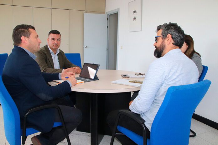 Noticias Playa Blanca | Yaiza detalla a la Demarcación de Costas las obras de modernización de la Avenida Marítima de Playa Blanca