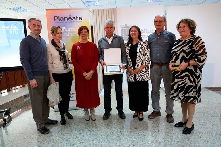 Noticias | Planéate 2026 finaliza con un emotivo homenaje a la asociación Mercedes Medina