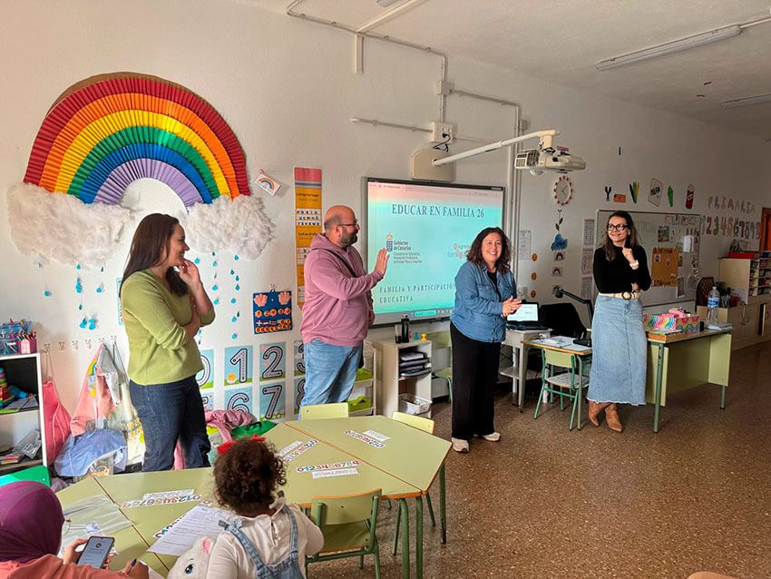 Talleres Educar en Familia 2026 La psicóloga Almudena Boullosa comparte en Las Breñas experiencias y recursos para criar con amor y firmeza