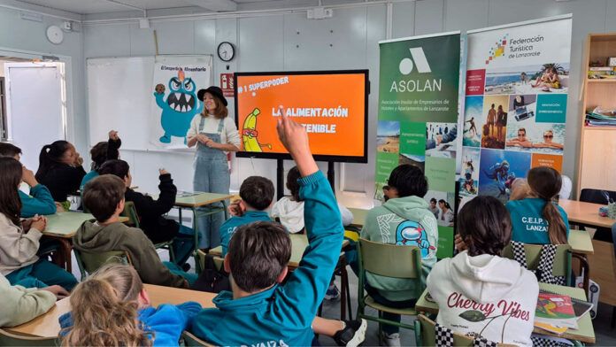 Alumnado del CEIP Yaiza Noticias Yaiza | Casi 400 escolares de Lanzarote participan en charlas sobre desperdicio alimentario impulsadas por la FTL