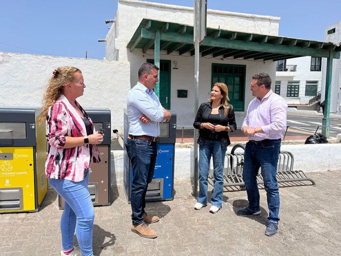 Noticias Playa Blanca | El Cabildo instala papeleras inteligentes en los núcleos de Playa Honda y Playa Blanca