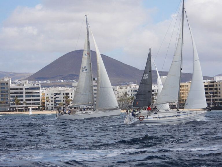 Noticias | El Antigua Craiova se lleva el triunfo en la Regata La Graciosa – Trofeo Líneas Romero