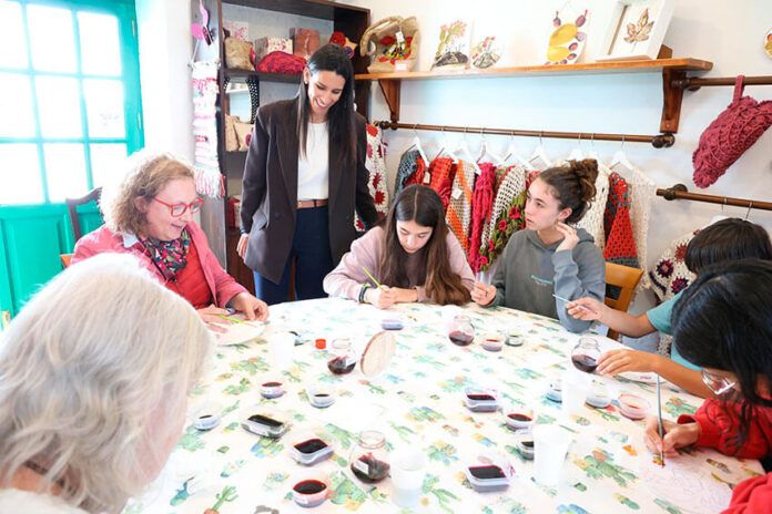 Noticias | La gran acogida a los talleres de los Días Europeos de la Artesanía constata el interés por los oficios tradicionales