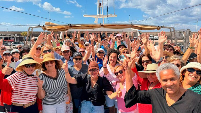 Noticias Yaiza | Papagayo acoge la III edición del Encuentro Aquabeach para mayores