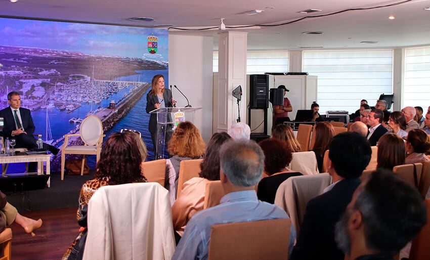 Yaiza suscita conocimiento y debate sobre el equilibrio entre desarrollo necesario y respeto al medio ambiente