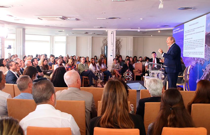 Yaiza suscita conocimiento y debate sobre el equilibrio entre desarrollo necesario y respeto al medio ambiente