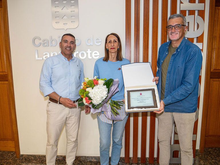 Noticias | El Cabildo felicita a la Asociación de Familias Oncohematológicas de Lanzarote por su 25º aniversario