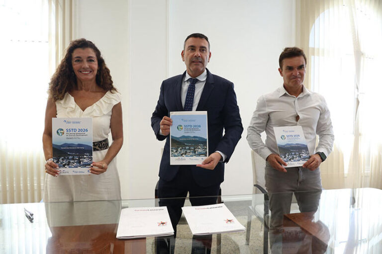 Noticias | Lanzarote acoge el VIII Spring Symposium on Tourism Development centrado en el bienestar de la población residente