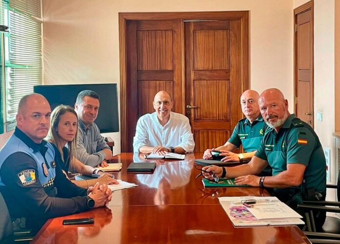 Noticias Yaiza | Yaiza mantiene un nuevo encuentro de coordinación por la seguridad ciudadana de cara al verano