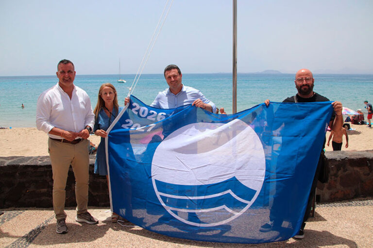 Noticias Playa Blanca | Yaiza proyecta nuevas actuaciones en la playa de Playa Blanca