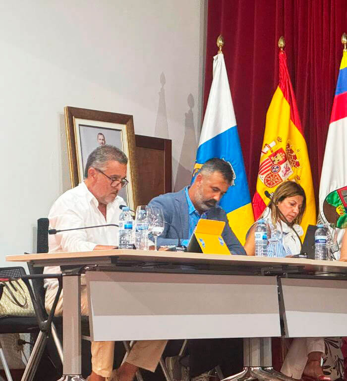 Noticias Yaiza | CC Yaiza denuncia que Playa Blanca se queda sin Centro Cívico al tener que devolver el Ayuntamiento una subvención de 500.000 euros