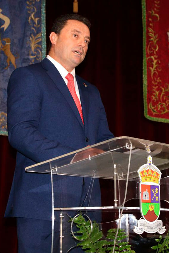 Noticias Yaiza | Óscar Noda recuerda a CC que “desde 2024, y antes, hay requerimientos al Cabildo para que actúe en el entorno de Los Clicos y el acceso a la playa de El Golfo”